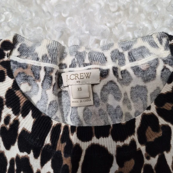 J.Crew Tippi Leopard Print Sweater XS Animal Print Pullover - Picture 7 of 7
